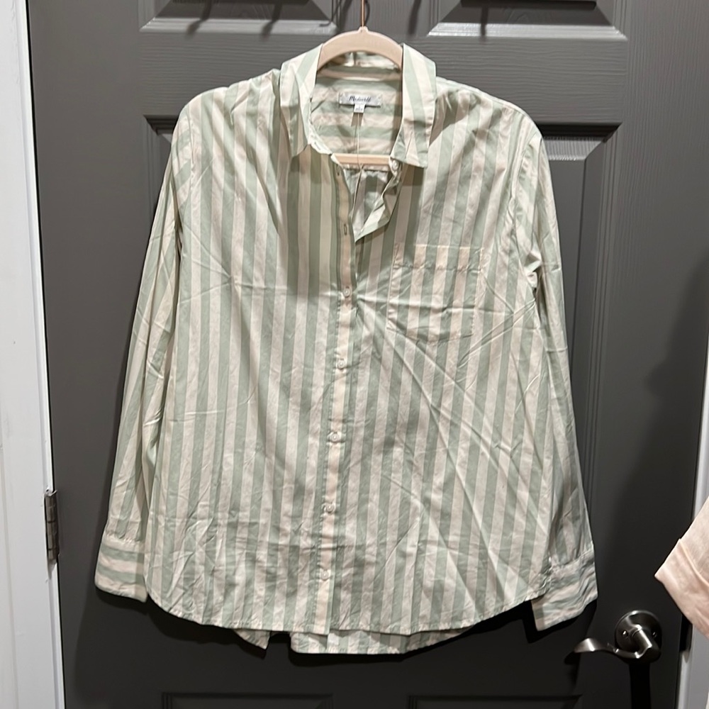 madewell boyfriend fit button up